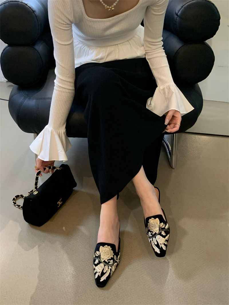 2026 Embroidered Retro Thin Heel Square Toe Shoes 35-40 - Image 4