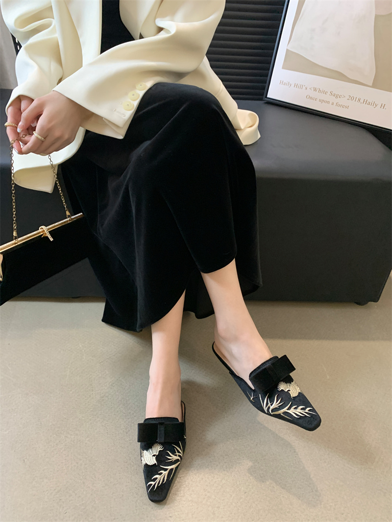 2026 Embroidered Retro Thin Heel Square Toe Slippers for Women 35-40 - Image 3
