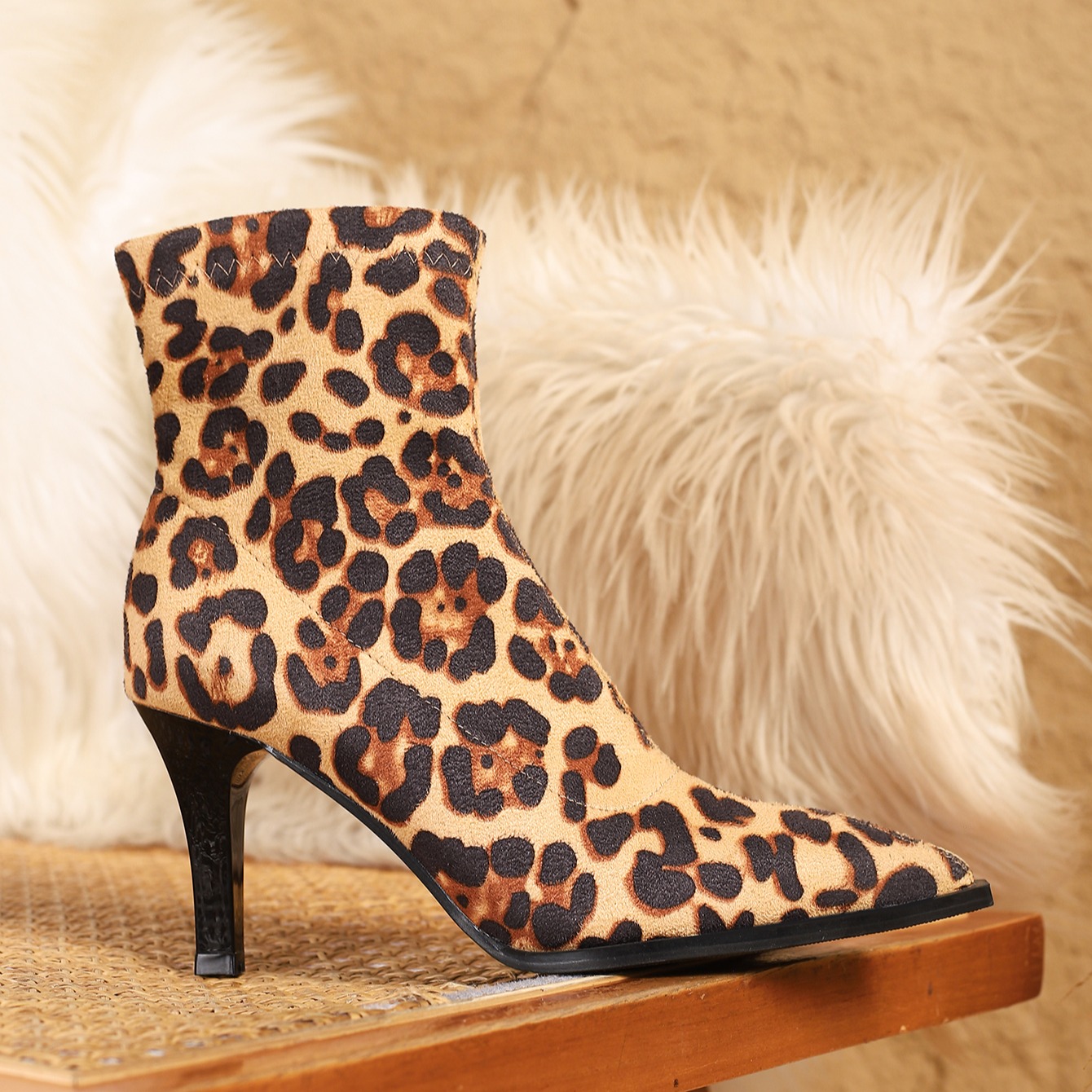 Leopard Print Pointed Toe 8cm Stiletto Heel Women's Fashion Ankle Boots Size 42 - Image 4